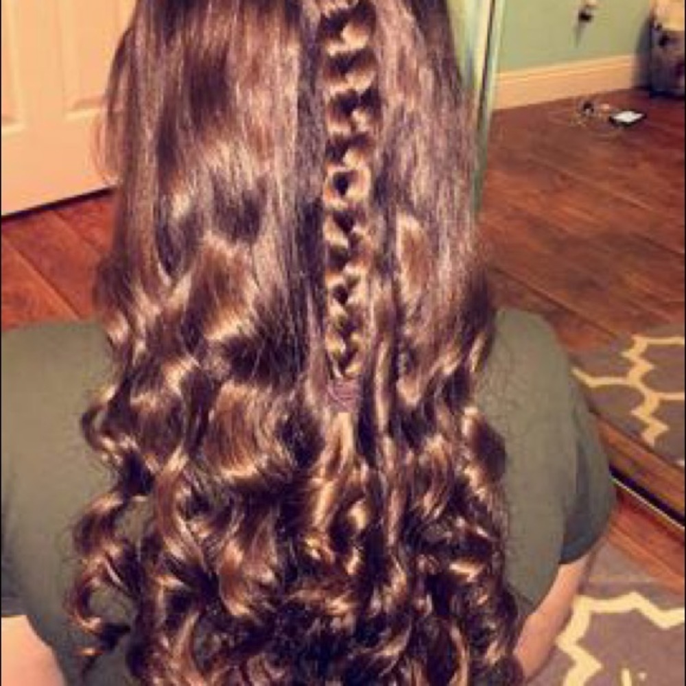 Meet your Posher, Ines